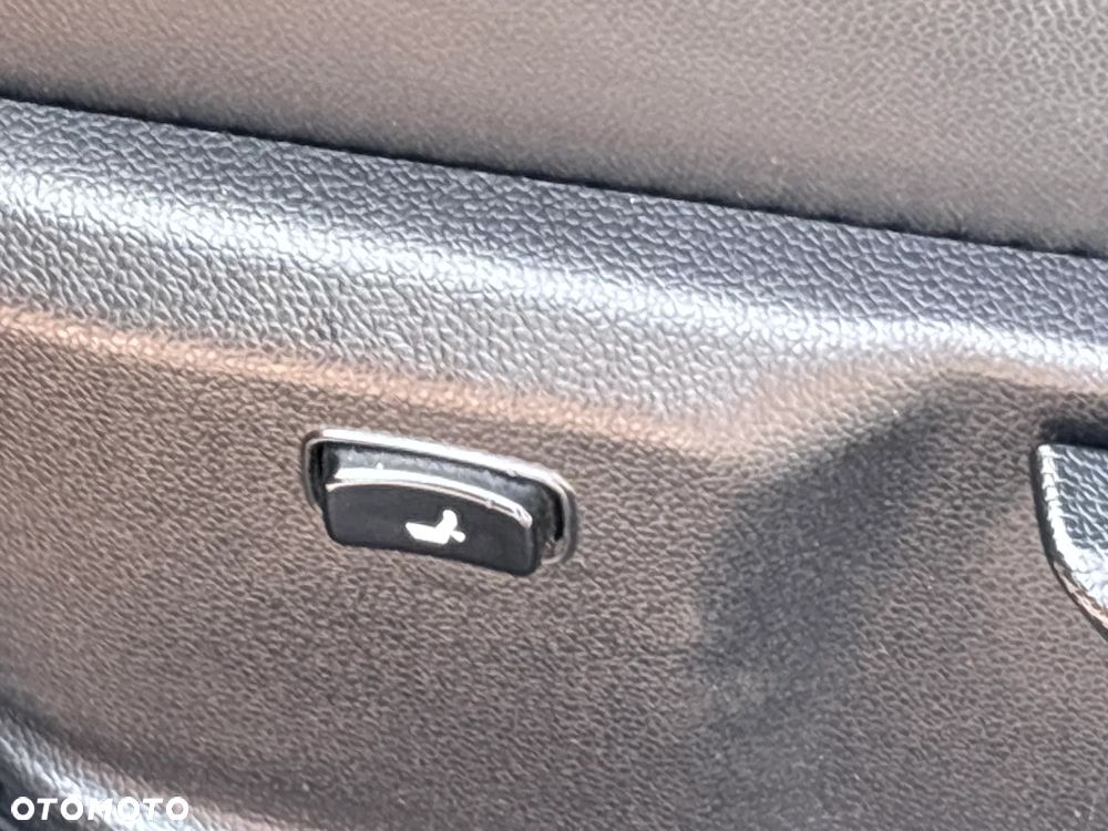 Kia Ceed 1.6 GDI DCT Platinum Edition - 21