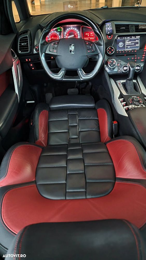 Citroën DS5 THP 155 SoChic - 17