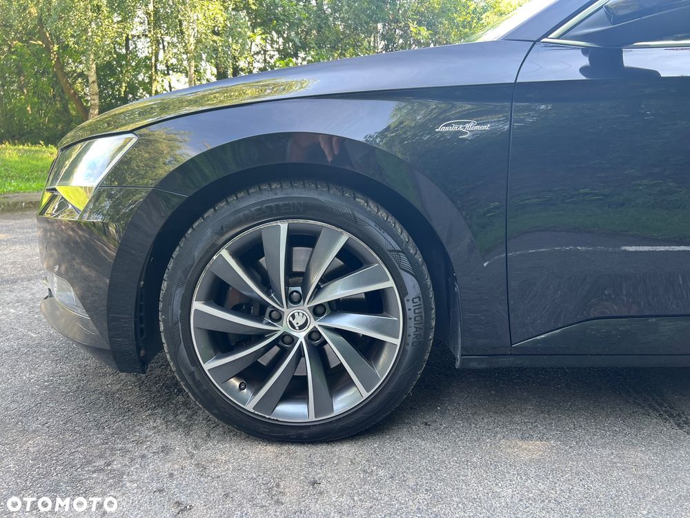 Skoda Superb 2.0 TSI 4x4 L&K DSG - 11