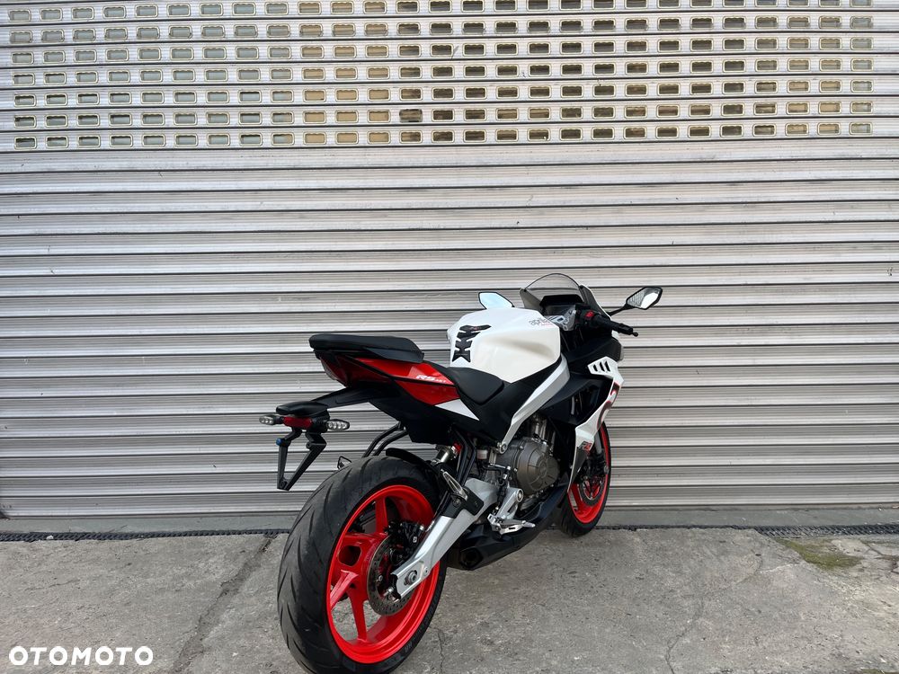 Aprilia RS - 18