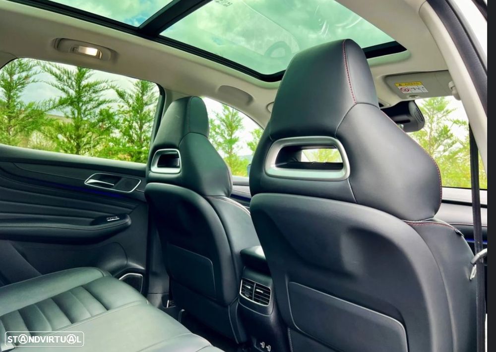 MG EHS 1.5 T-GDI Plug-in Hybrid Luxury - 3