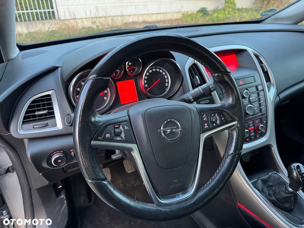 Opel Astra 1.4 Turbo ecoFLEX Start/Stop 150 Jahre - 14