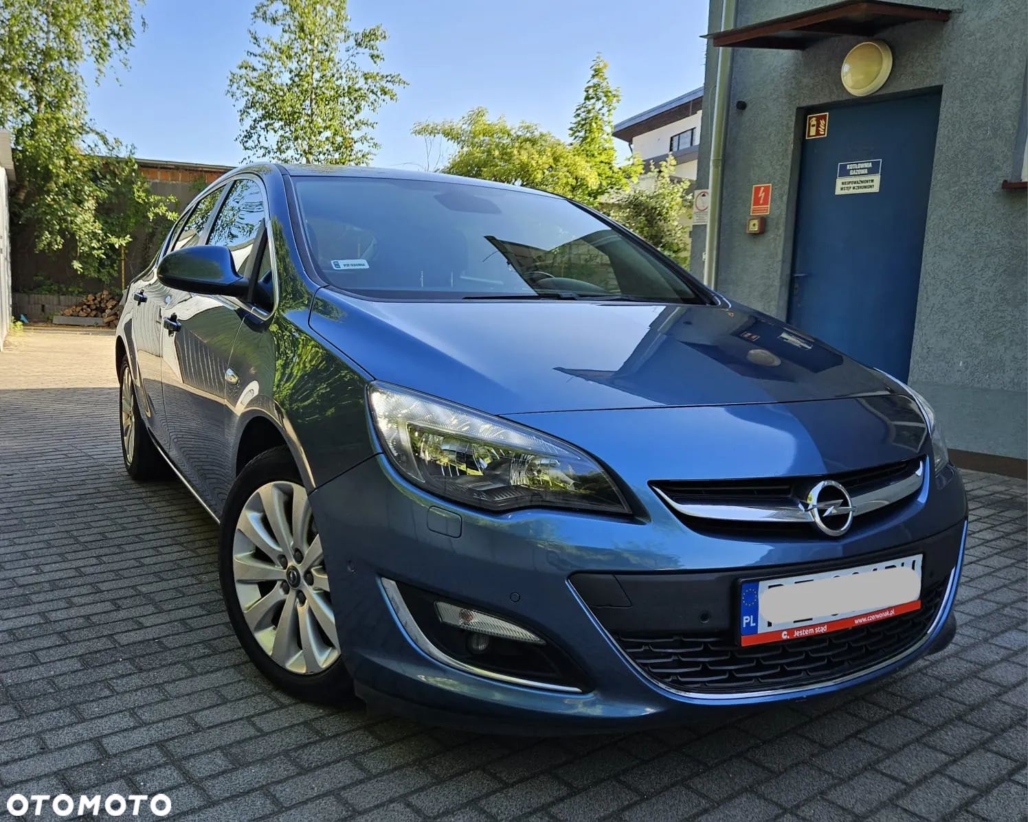 Opel Astra IV 1.4 T Cosmo - 1