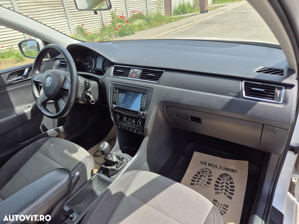 Skoda RAPID 1.2 TSI Elegance Green tec - 12