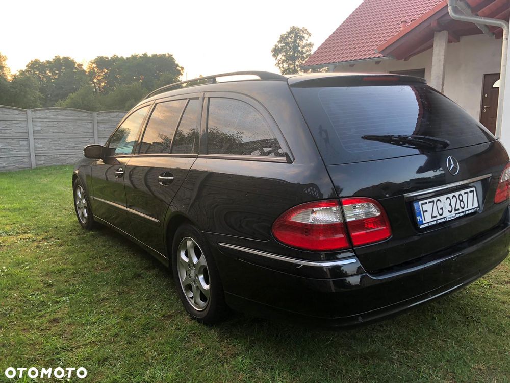 Mercedes-Benz Klasa E 320 CDI T Avantgarde - 10