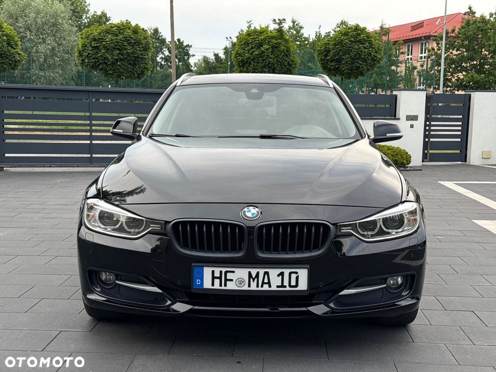 BMW Seria 3 320d Sport Line - 3