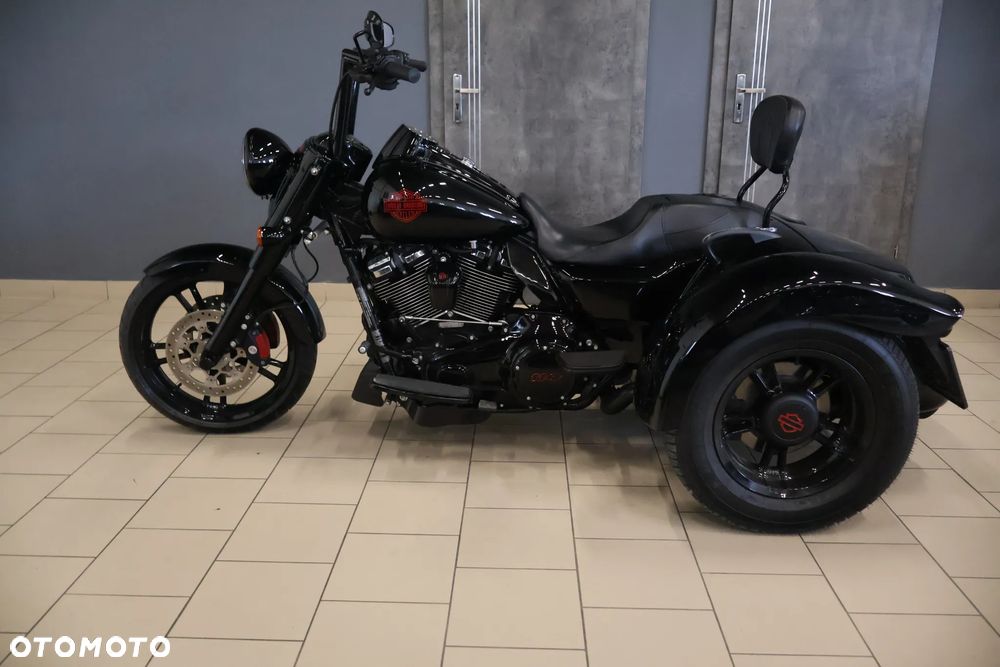 Harley-Davidson Trike Freewheeler - 13