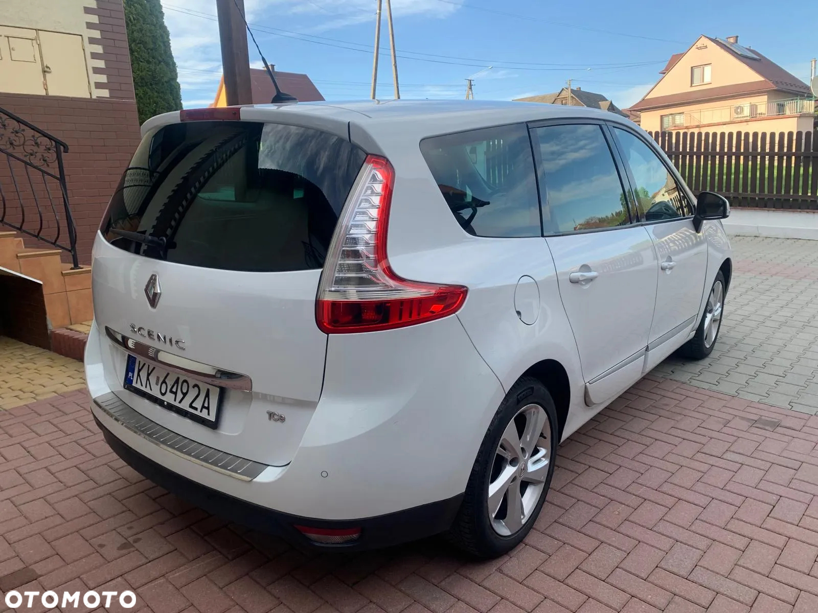 Renault Grand Scenic ENERGY TCe 115 Dynamique - 6
