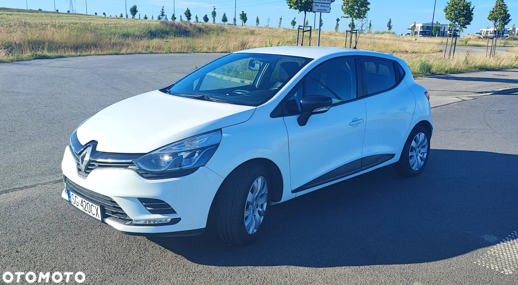 Renault Clio - 2
