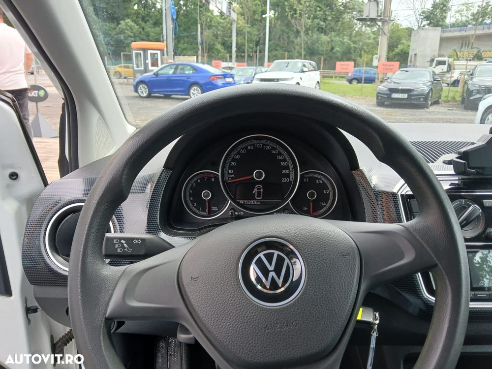 Volkswagen up! 1.0 MPI Move - 9
