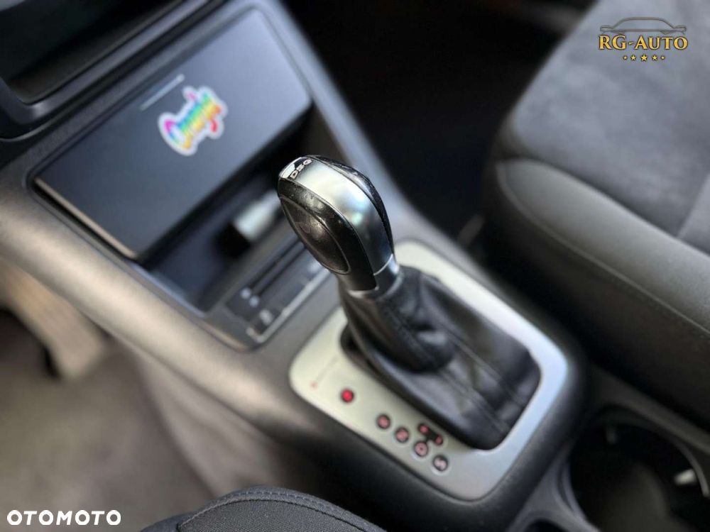 Volkswagen Tiguan - 31