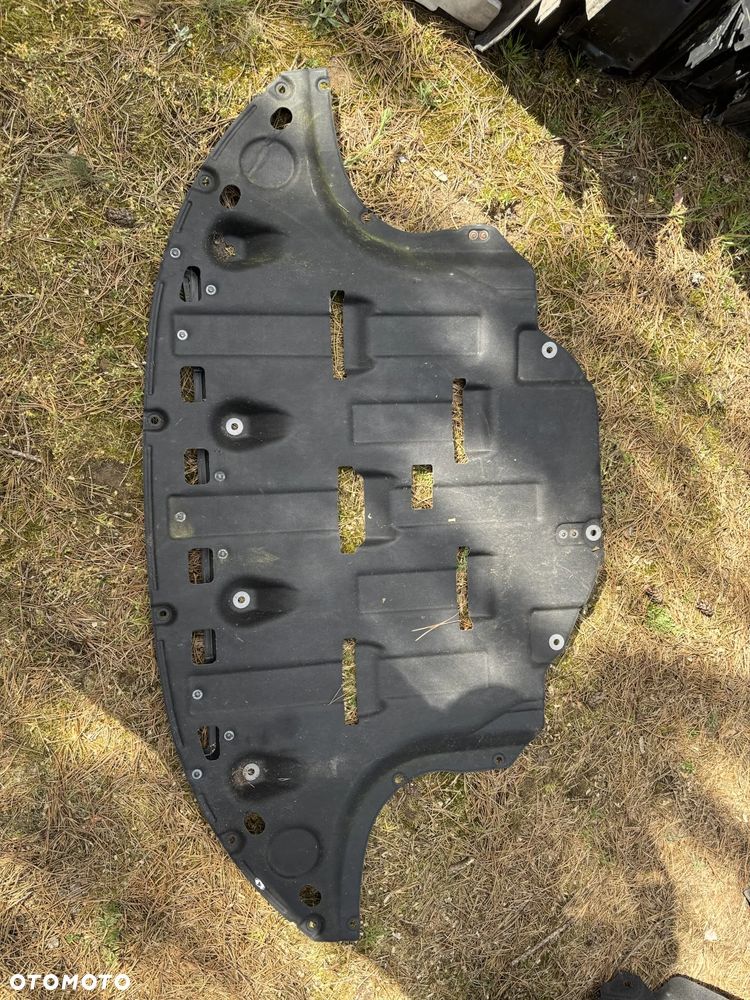 Osłona pod silnik Kia Rio Elektryk - 1