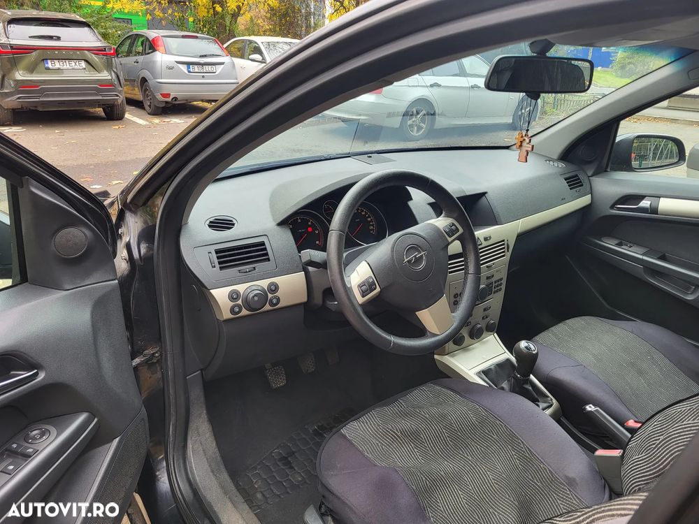 Opel Astra - 3