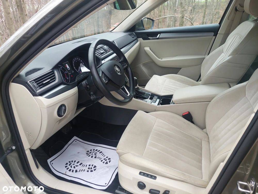 Skoda Superb 2.0 TDI 4x4 DSG Premium Edition - 5