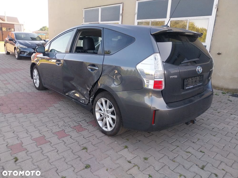 Toyota Prius+ - 4