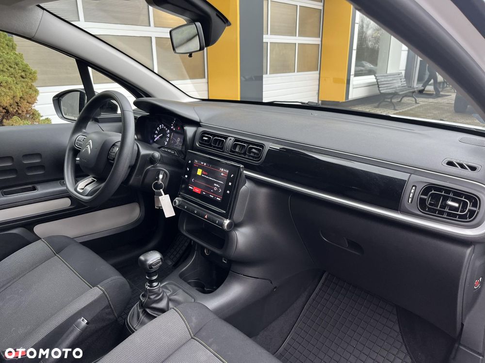 Citroën C3 1.2 PureTech Shine - 22