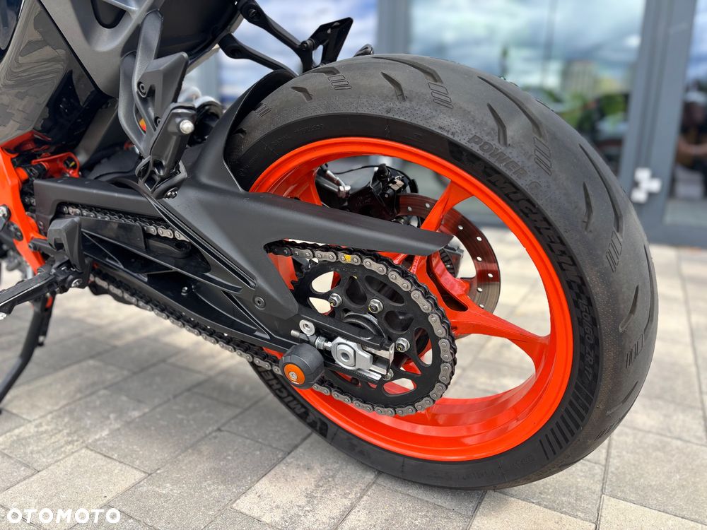 KTM Duke 390 - 8