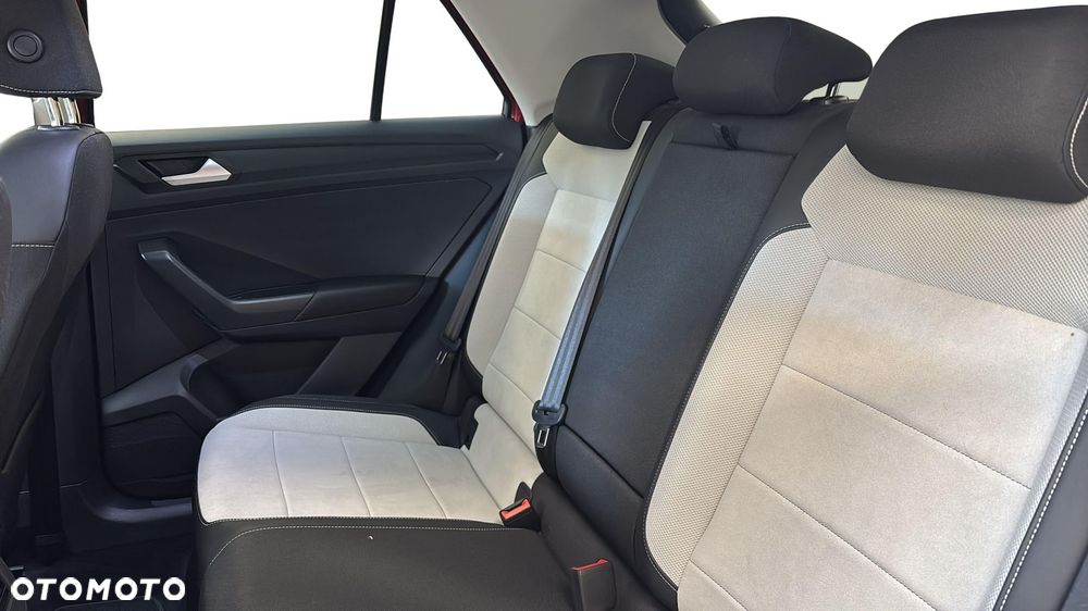 Volkswagen T-Roc 1.5 TSI Style DSG - 17