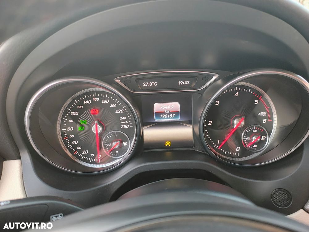 Mercedes-Benz CLA 180 d BlueEfficiency Edition - 9