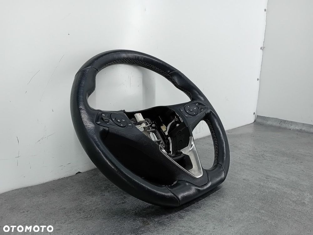 KIEROWNICA OPEL CORSA F 12023953A 647388800B - 4