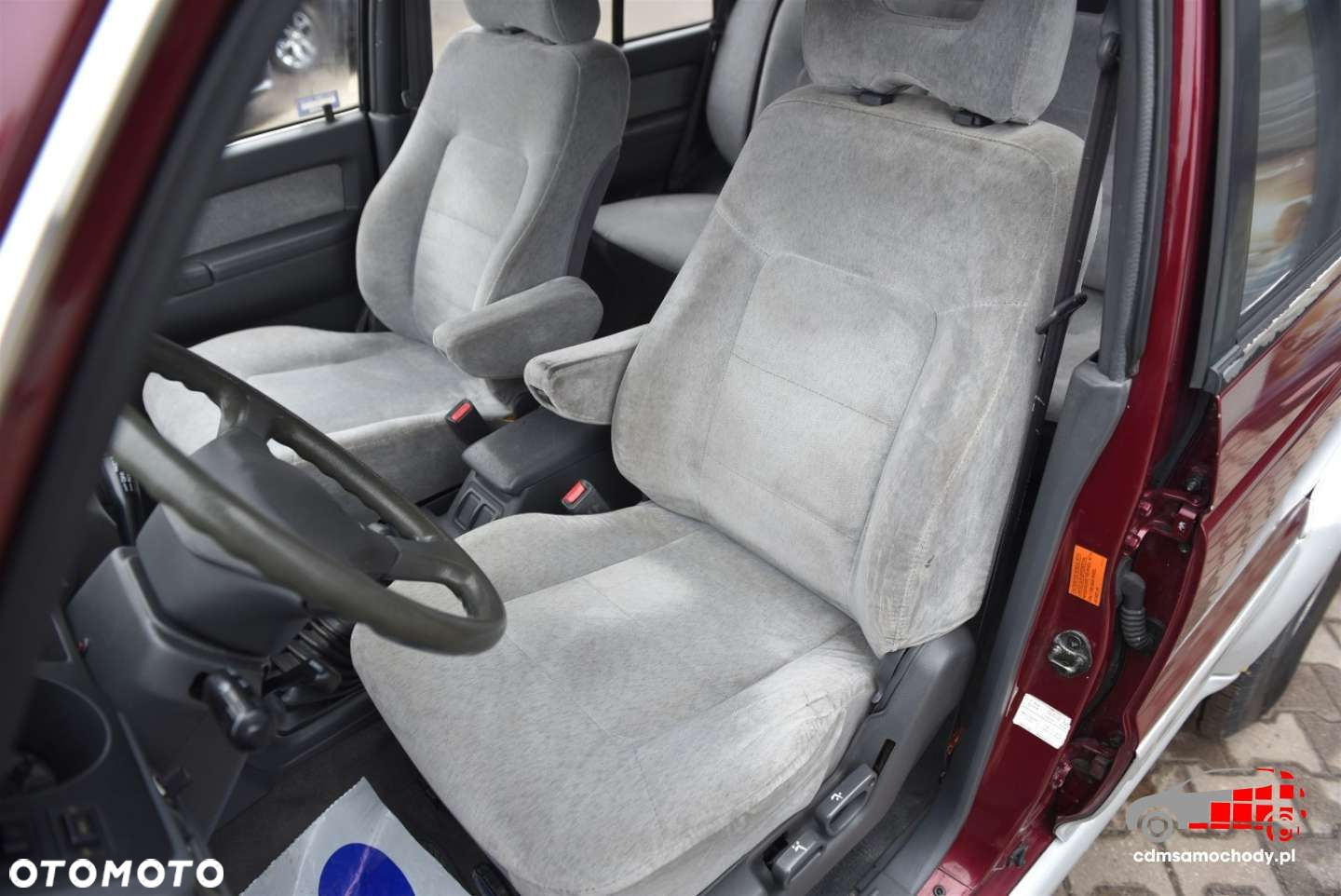 Mitsubishi Pajero - 14