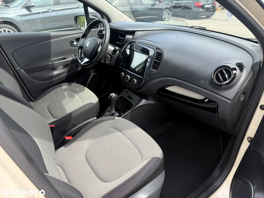 Renault Captur - 11