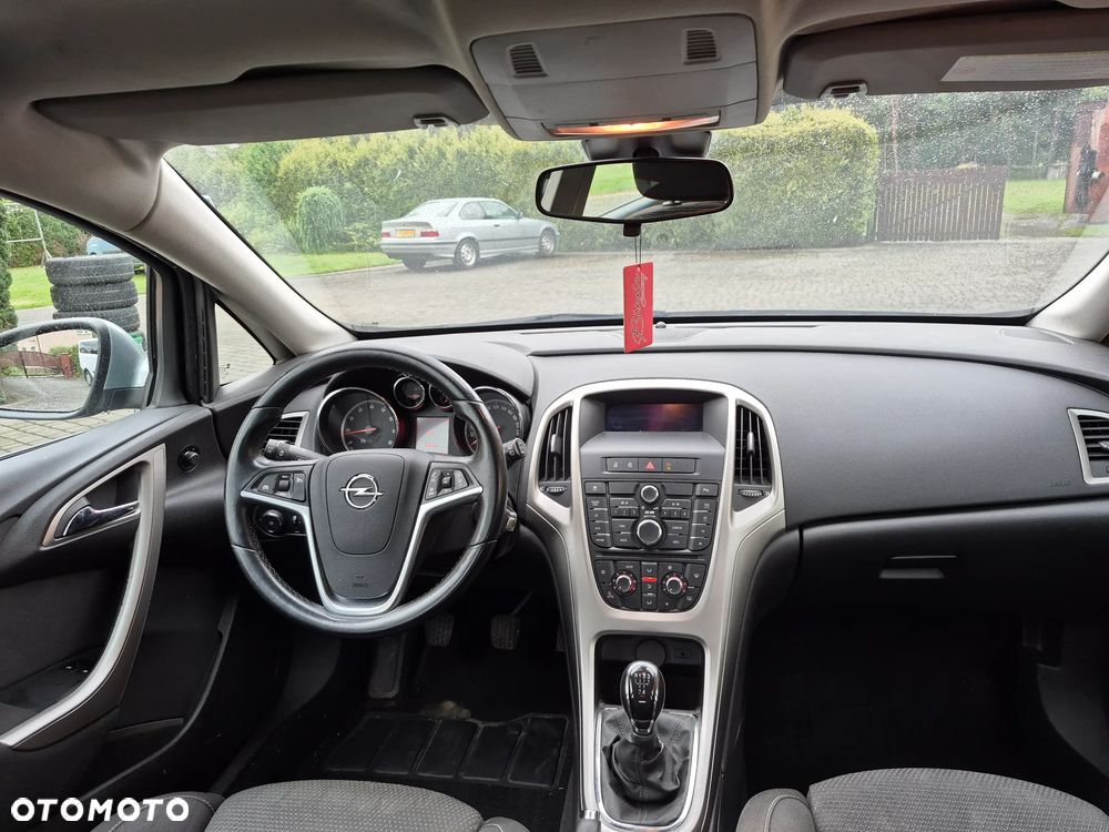 Opel Astra 1.6 Edition - 9