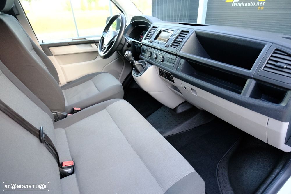 VW Transporter - 12