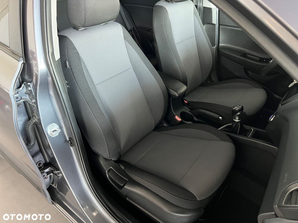 Hyundai i20 - 32