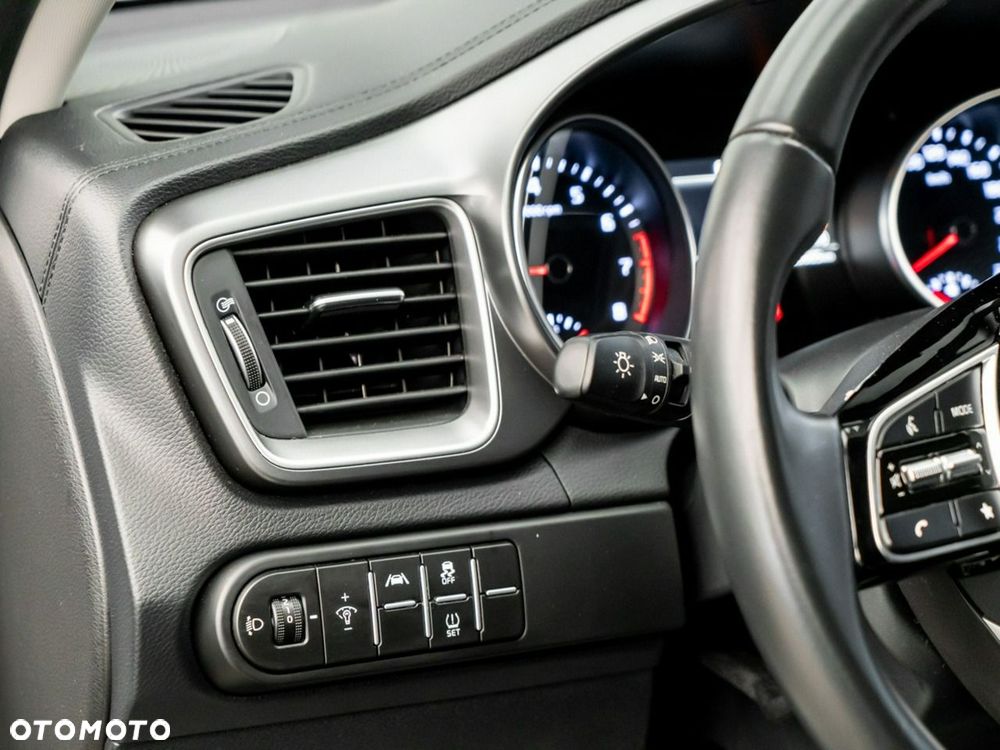 Kia Ceed 1.5 T-GDI M - 24