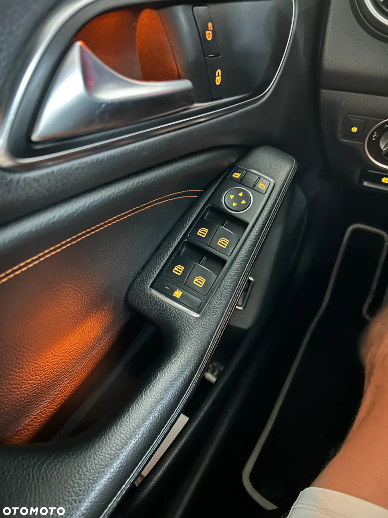 Mercedes-Benz CLA 180 - 13