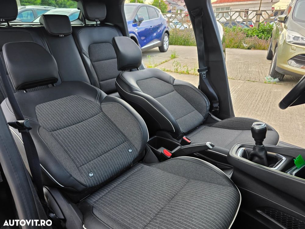Renault Clio V 1.0 TCe 100 Intens - 14