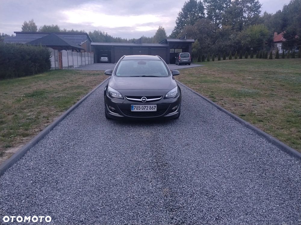 Opel Astra 1.4 T Enjoy - 19