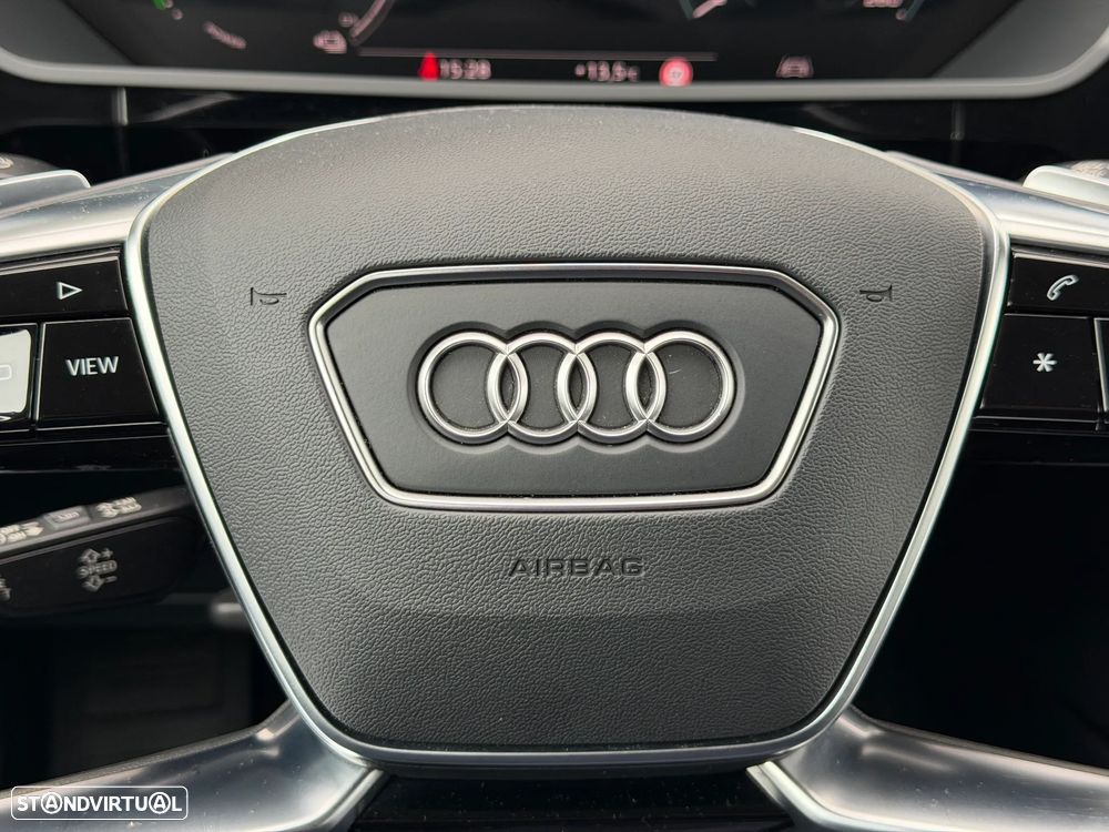 Audi Q8 e-Tron Sportback 55 quattro S line - 18