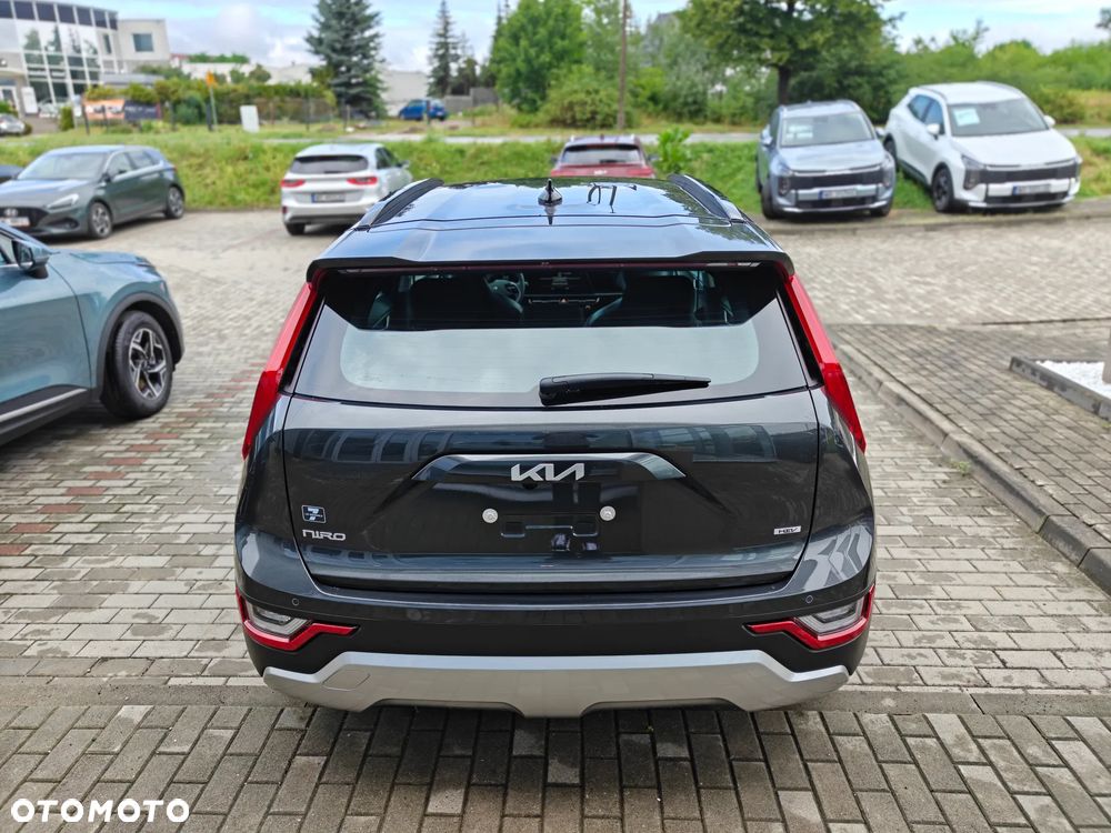 Kia Niro 1.6 GDI Hybrid M - 6
