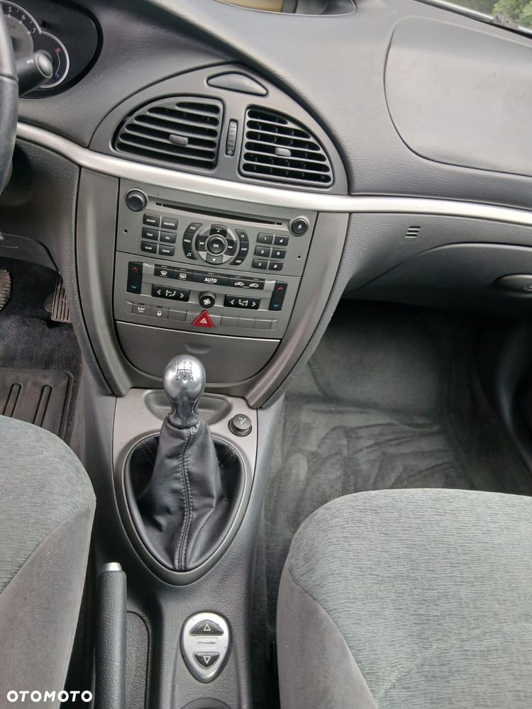 Citroën C5 2.0i 16V Prestige - 5