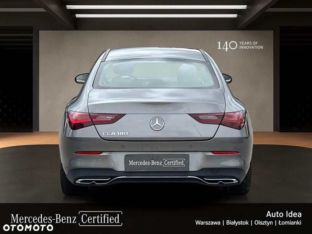 Mercedes-Benz CLA 180 Progressive 7G-DCT - 5