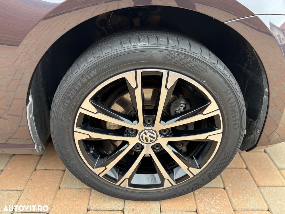 Volkswagen Golf 1.2 TSI BlueMotion Technology Cup - 21