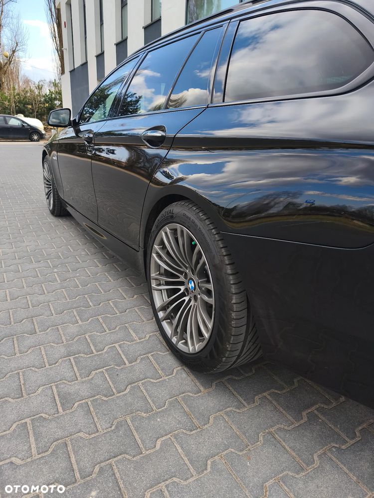 BMW Seria 5 520d - 5