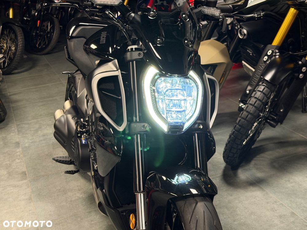 Ducati Diavel - 27
