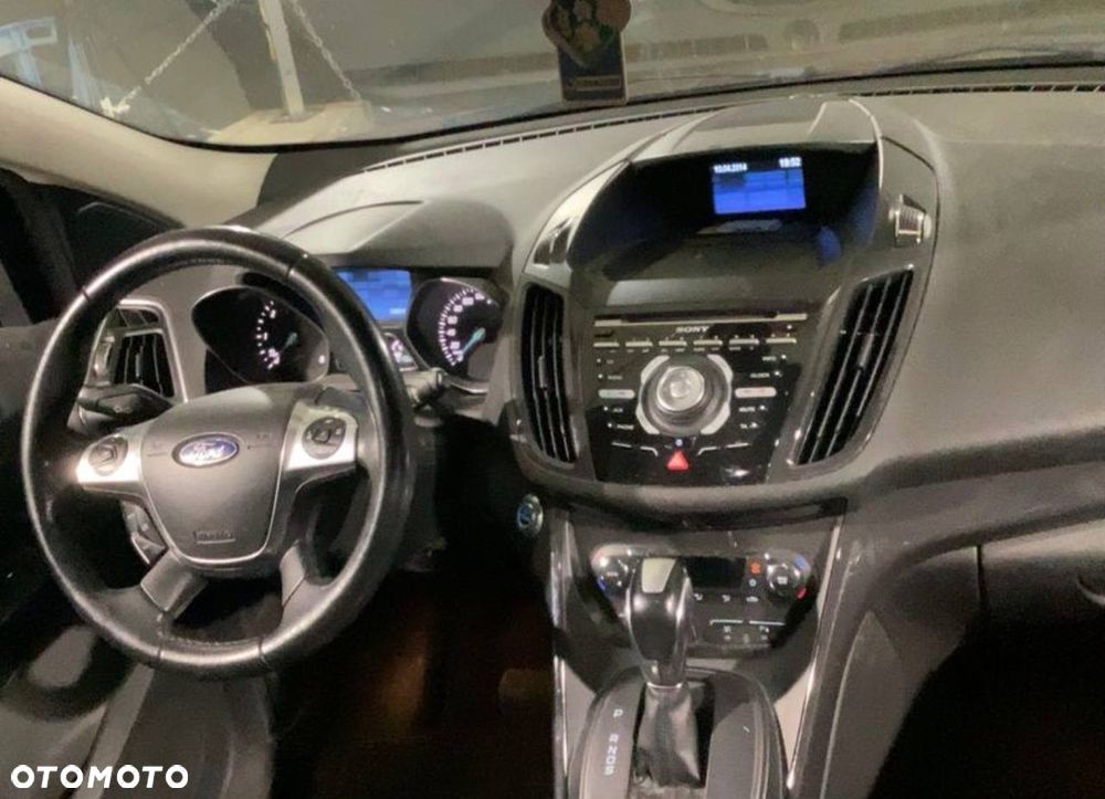 Ford Kuga 2.0 TDCi 4x4 Titanium - 2