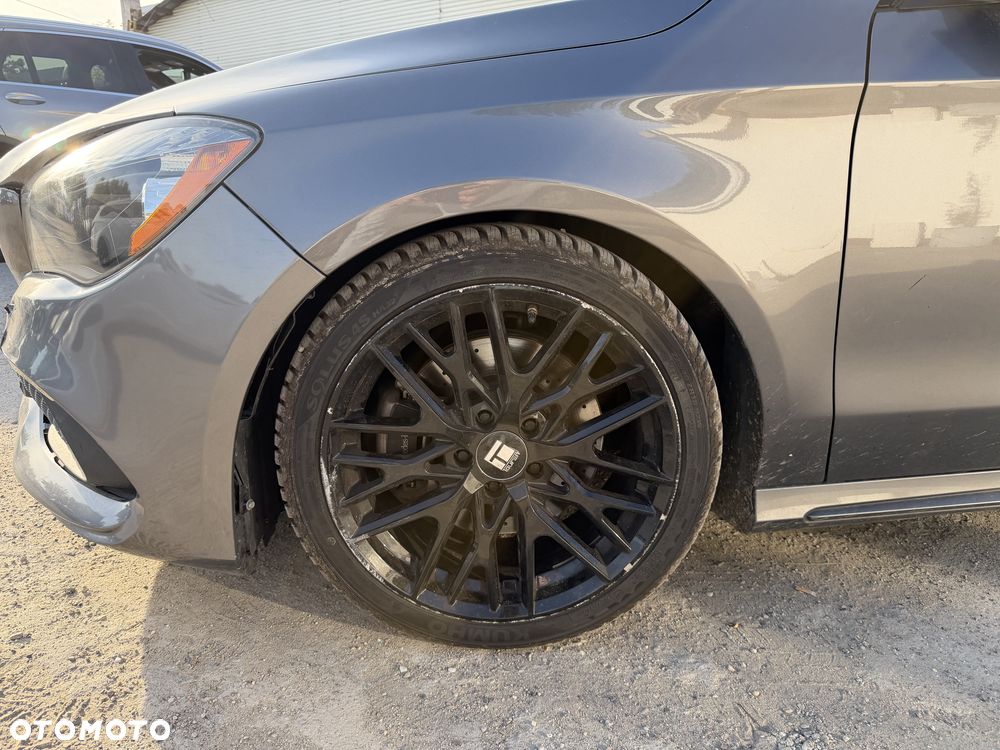 Mercedes-Benz CLA 250 AMG Line 7G-DCT - 5