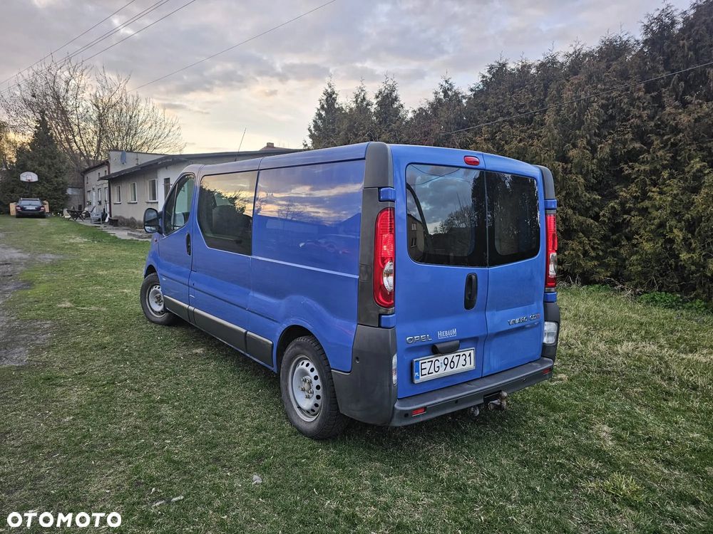 Opel Vivaro - 16