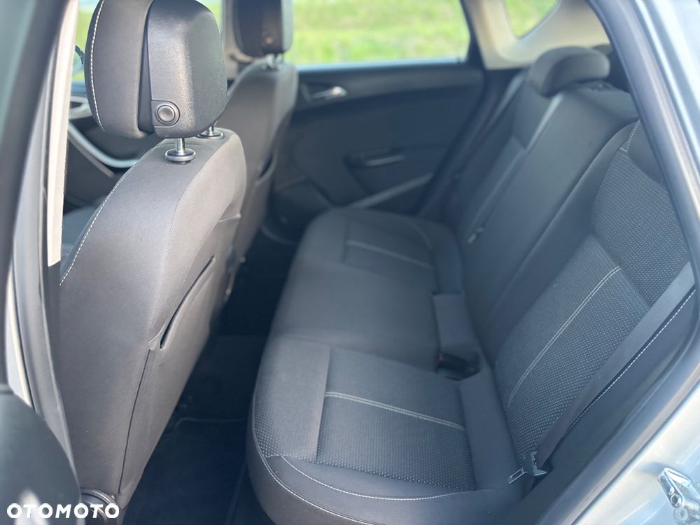 Opel Astra - 22