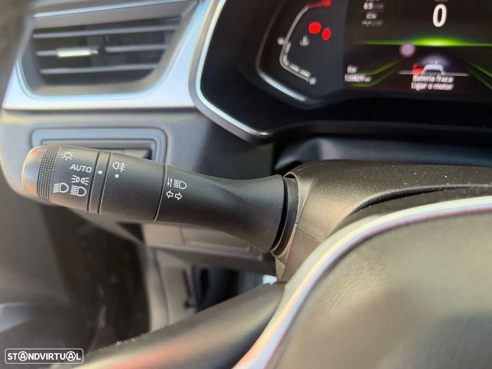 Renault Captur 1.0 TCe Techno - 8