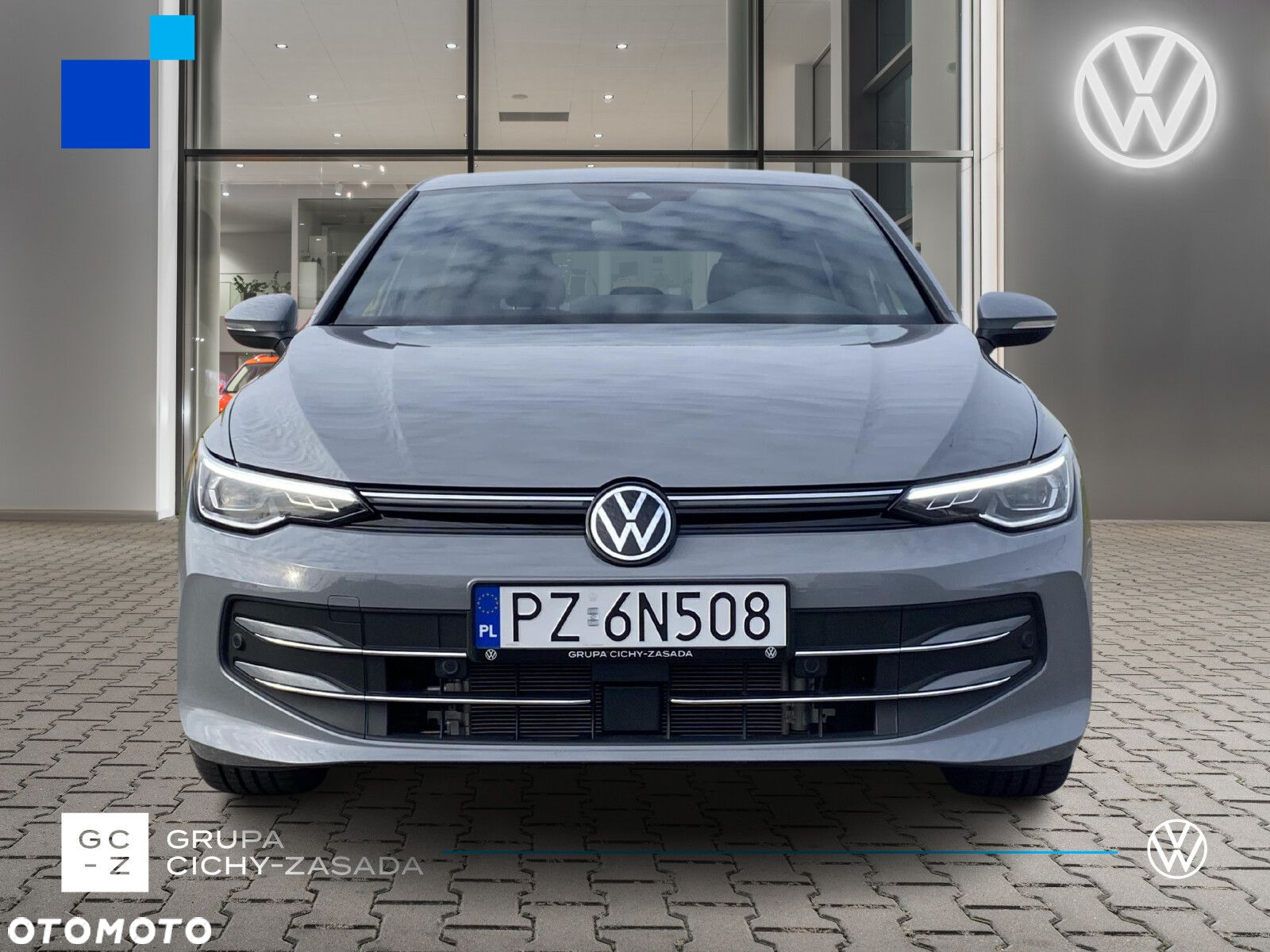 Volkswagen Golf - 8