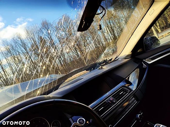 BMW Seria 5 535i xDrive Sport-Aut - 15