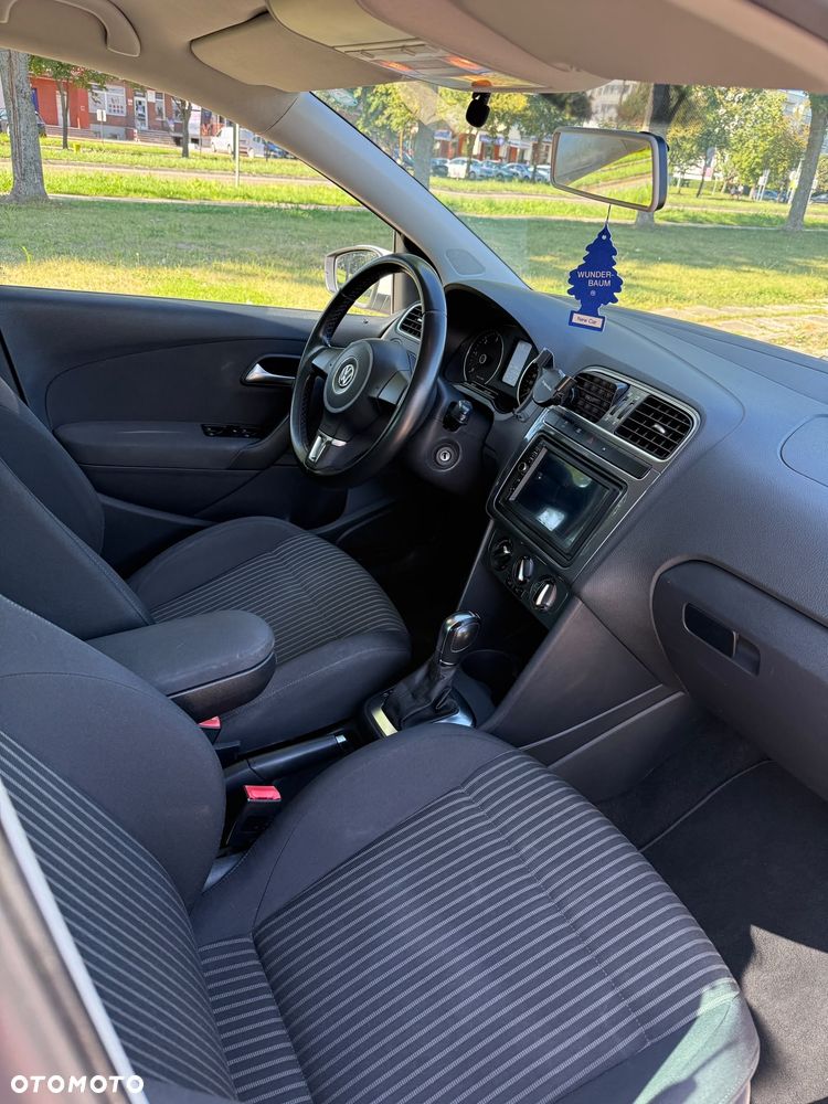 Volkswagen Polo - 6