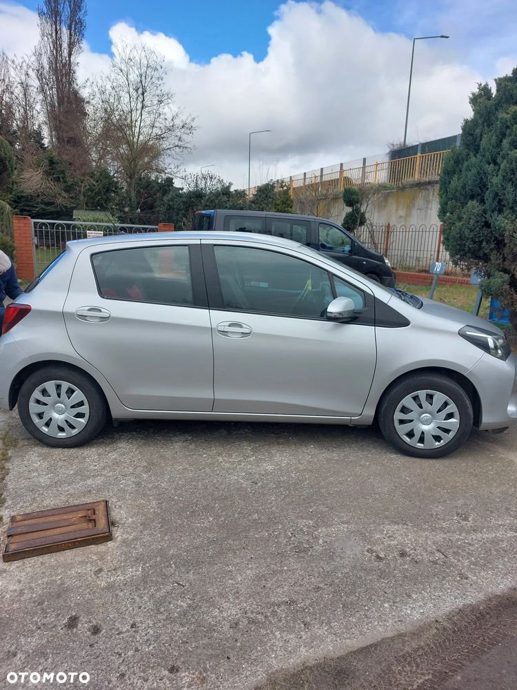 Toyota Yaris 1.0 Active - 2