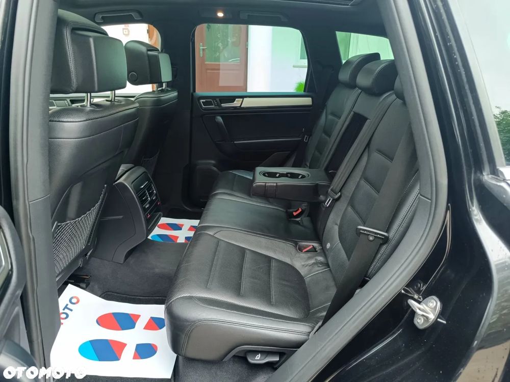 Volkswagen Touareg - 34